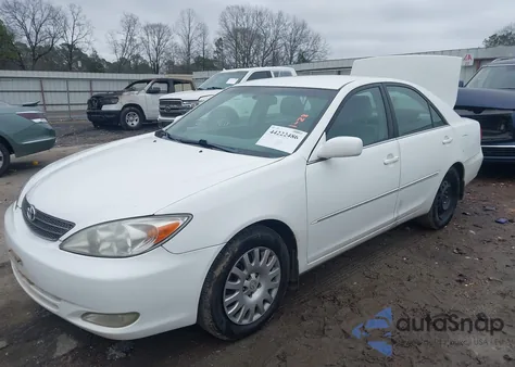 2004 Toyota Camry Le/Xle/Se из США, поврежденный, VIN 4T1BE30KX4U352929